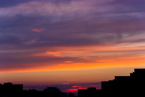 Sunrise over the city — Stock Photo, Image