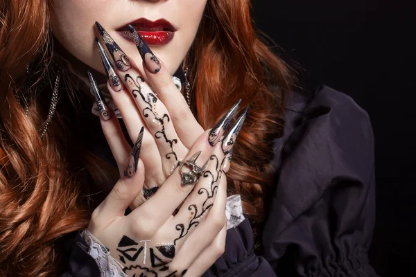 Beautiful long sharp black graft acrylic nails image for witches — Stock Photo, Image