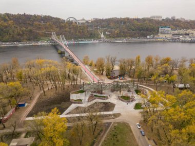 Hava aracı görüntüsü. Altıgen parkı tepe örtüsü