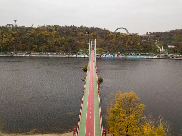 Drohnen Aus Der Luft Eine Fußgänger Und Fahrradbrücke Über Den — Stockfoto