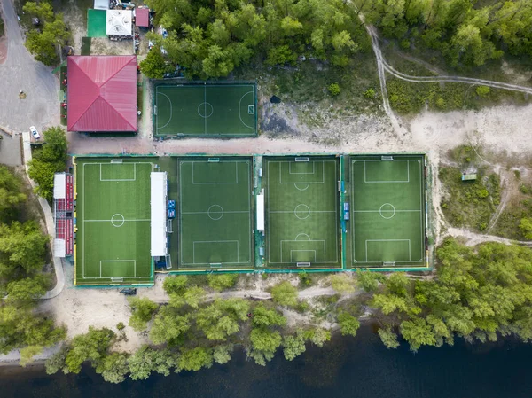 Letecký Letoun Horní Pohled Zelená Fotbalová Hřiště — Stock fotografie