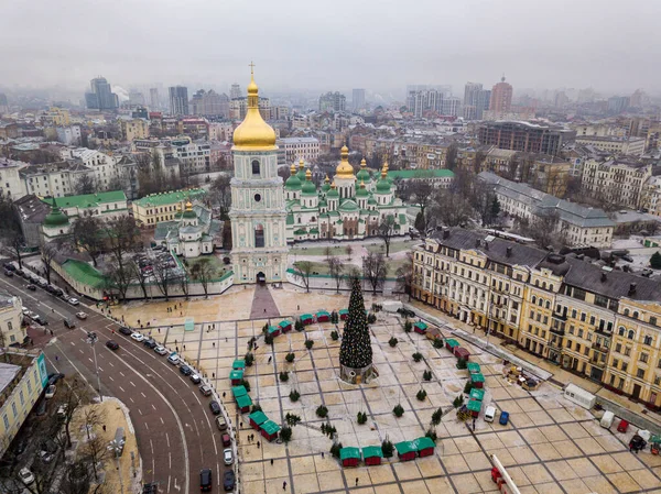 Вид Воздушного Беспилотника Софийская Церковь Киеве Новогодняя Елка Площади Возле — стоковое фото