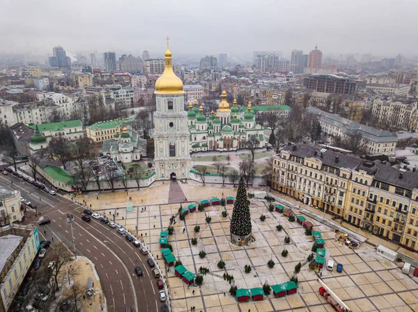 Вид Воздушного Беспилотника Софийская Церковь Киеве Новогодняя Елка Площади Возле — стоковое фото