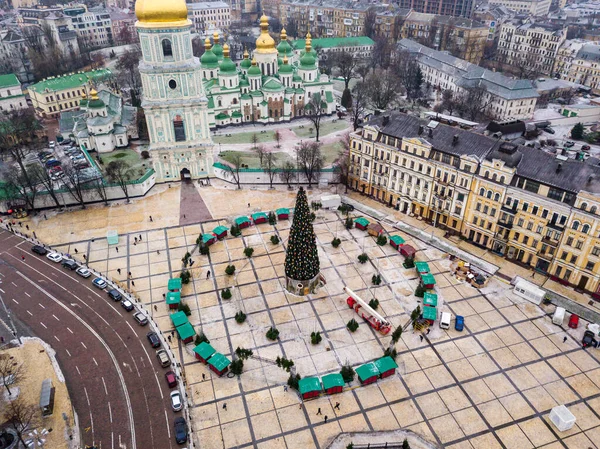 Вид Воздушного Беспилотника Софийская Церковь Киеве Новогодняя Елка Площади Возле — стоковое фото