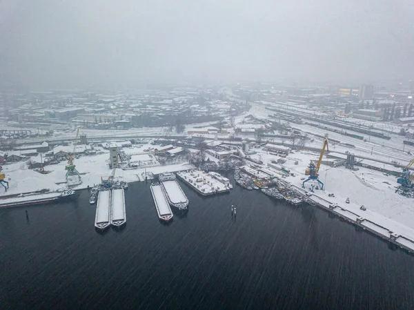 Метель Промышленном Порту Снежный День Метель Воздушный Беспилотник — стоковое фото