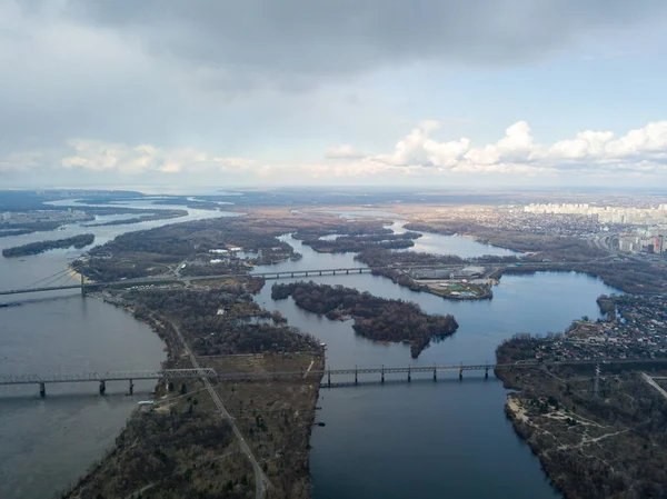 Ποταμός Dniper Στο Κίεβο Απόγευμα Αεροφωτογραφία Τηλεκατευθυνόμενου — Φωτογραφία Αρχείου