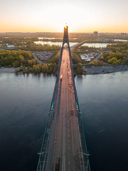 North Bridge Kiev Rising Sun Rays Bridge Sunrise Pylon Aerial — Stock Photo, Image