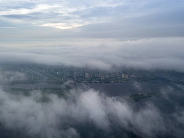 Hög Utsikt Över Floden Dnepr Kiev Flyg Högt Över Molnen — Stockfoto