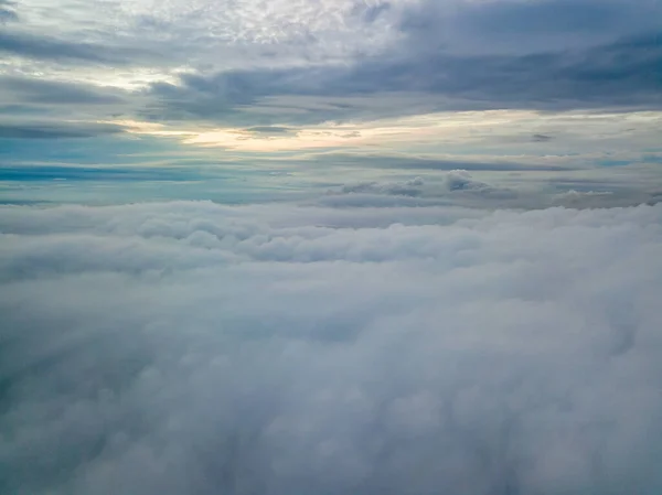 Aerial High Flight Clouds Rays Rising Sun Break Clouds — Stock Photo, Image
