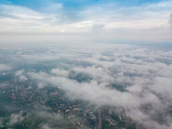 Vysoký Let Nad Mraky Kyjevě Jarní Ráno Vzdušný Výhled — Stock fotografie