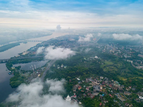 Hög Utsikt Över Floden Dnepr Kiev Genom Molnen Vår Grumlig — Stockfoto