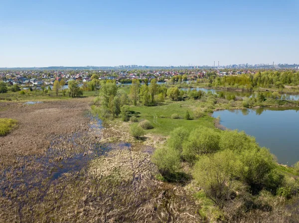 Flodbanken Våren Flygdrönare — Stockfoto