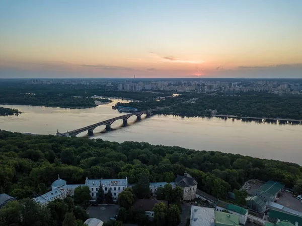 Şafakta Kiev Deki Dinyeper Nehri Açık Bir Sabah Hava Aracı — Stok fotoğraf