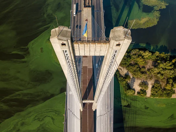 Ponte Sul Kiev Algas Florescem Água Rio Dnieper Vista Aérea — Fotografia de Stock