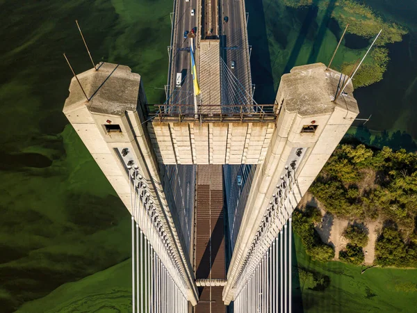 Ponte Sul Kiev Algas Florescem Água Rio Dnieper Vista Aérea — Fotografia de Stock