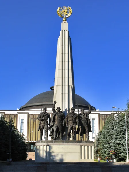 Monumento a los países de la coalición anti-Hitler, punto de vista general — Foto de Stock