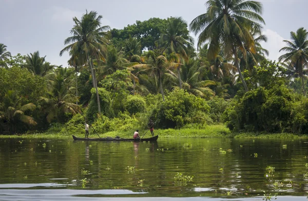 Vías navegables y barcos de Kerala — Foto de Stock