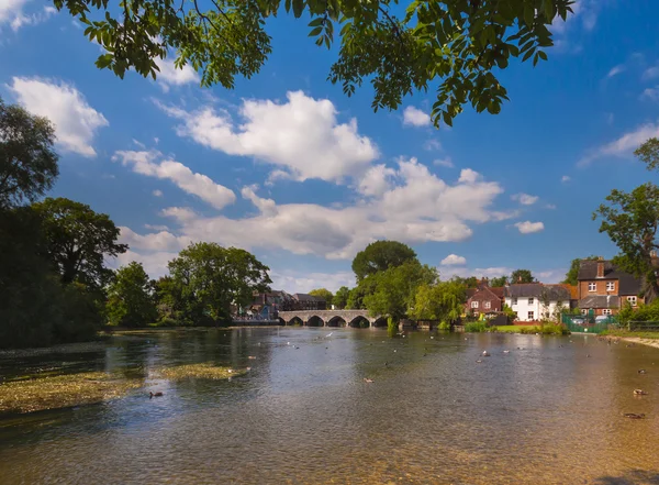 Fordingbridge e o rio Avon em Hampshire — Fotografia de Stock