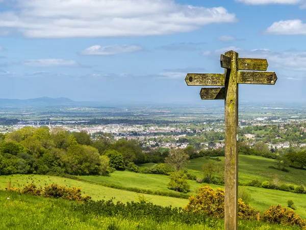 Cotswold way panorama across green fields — Stock Photo, Image