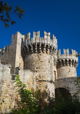 Sur duvarları ve ortaçağ şehir, Rhodes siperleri
