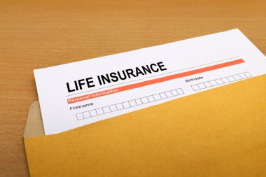 hayat sigortası başvuru formunda kahverengi zarf 