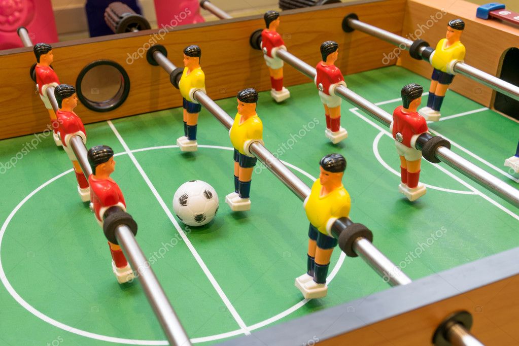 テーブル サッカー ゲームの詳細 — ストック写真 © zenstock 114756556