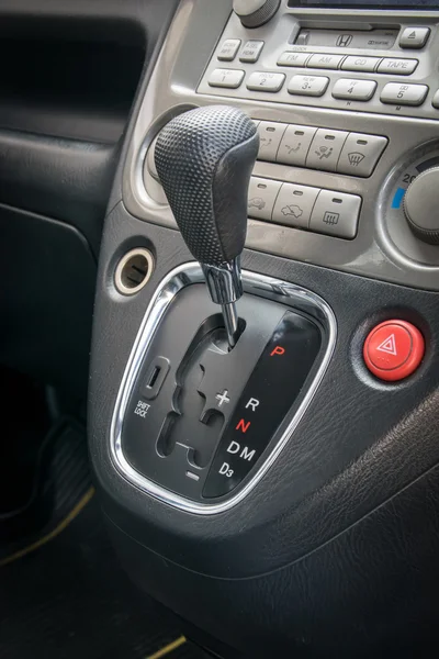 Automatic transmission gear shift. — Stock Photo, Image