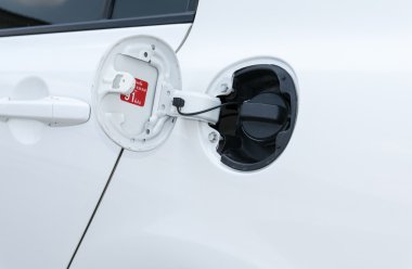 Petrol tankı araba kap