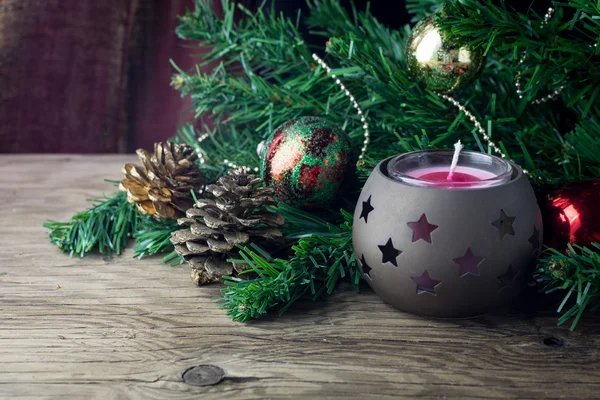 Noel dekorasyon eski ahşap masa — Stok fotoğraf