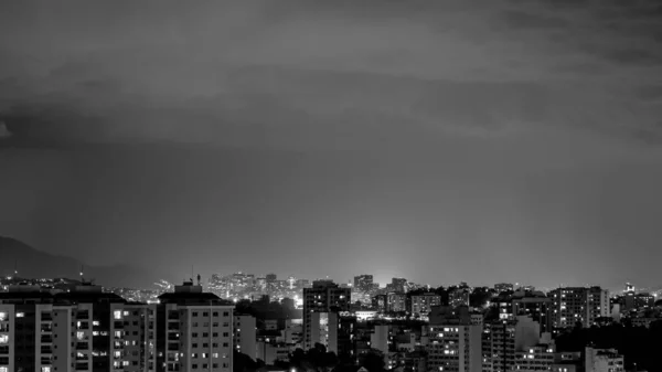 Images Arrival Strong Summer Storm Lightning Rain Event City Late — Stock Photo, Image