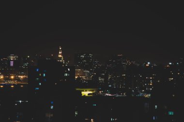 Rio de Janeiro, Brezilya 'nın başkenti Niteroi' de gece manzarası.