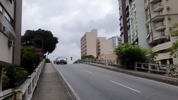 Niteroi Rio Janeiro Brasil Circa 2020 Voertuigverkeer Een Laan Een — Stockvideo