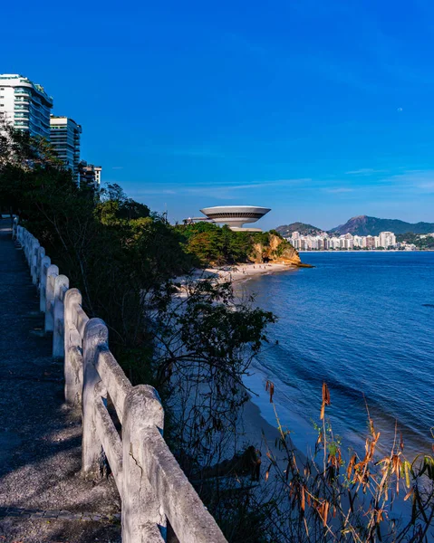 Niteroi Rio Janeiro Brazil Circa 2021 Niteroi Çağdaş Sanat Müzesi — Stok fotoğraf