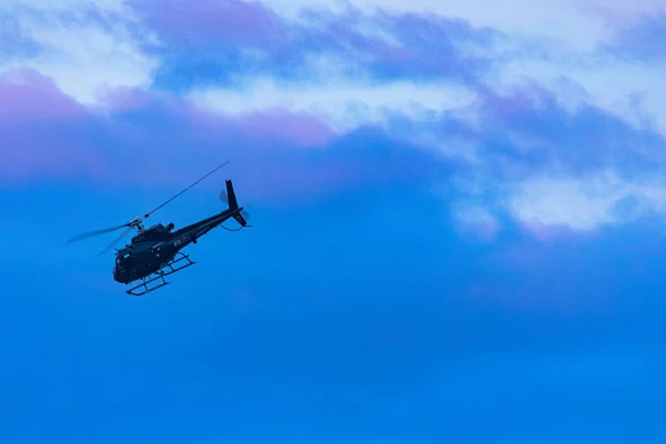 Helicopter Providing Air Support Civil Police Operation Combat Organized Crime — Stock Photo, Image