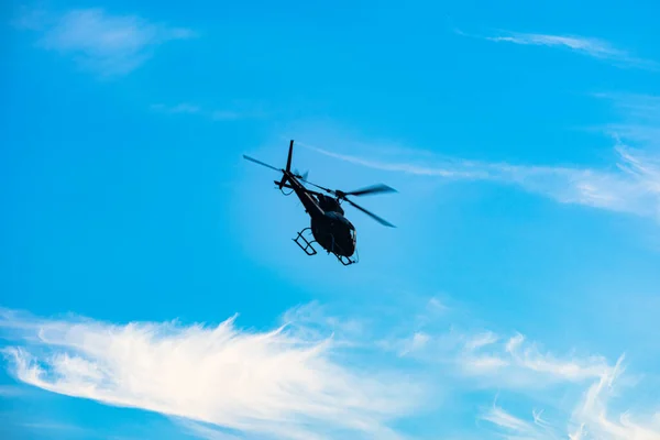Helicóptero Que Brinda Apoyo Aéreo Durante Una Operación Policía Civil — Foto de Stock