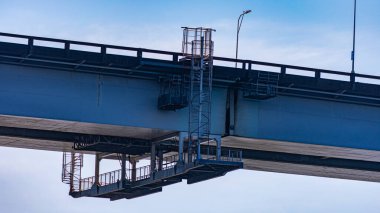 Başkan Costa ve Silva Köprüsü, halk arasında Rio-Niteri Köprüsü olarak bilinir, Guanabara Körfezi, Brezilya