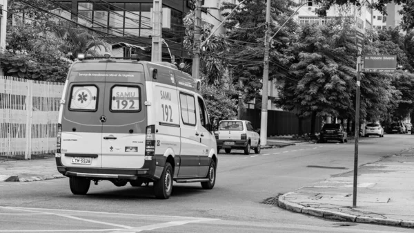 Niteroi Rio Janeiro Brasil Circa 2021 Ambulância Serviço Atendimento Móvel — Fotografia de Stock