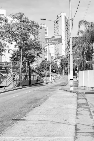 Niteroi Rio Janeiro Brasilien Circa 2020 Gator Utan Förflyttning Fordon — Stockfoto