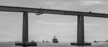 Başkan Costa ve Silva Köprüsü, Guanabara Körfezi üzerindeki Rio-Niteroi Köprüsü olarak bilinir. Brezilya 'daki en uzun köprüdür..