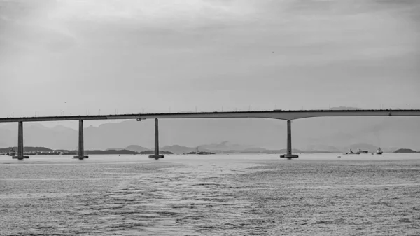 Мост Президента Коста Сильва Известный Мост Рио Нитерой Через Залив — стоковое фото