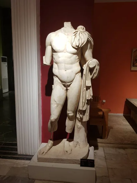 Statua Greca Antica Nel Museo — Foto Stock