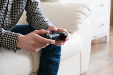 Video Oyunları Oynanıyor