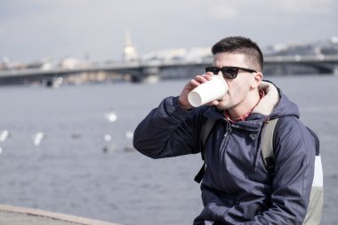 Genç bir adamın portresi