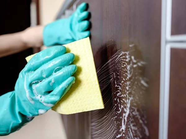 Huis meubilair schoonmaken — Stockfoto