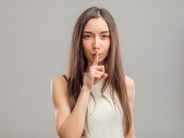 Jest yapmaya devam bu kadın sessiz