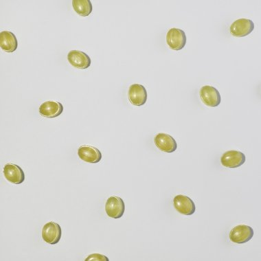 Tatlılar düz yatıyordu