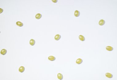 Tatlılar düz yatıyordu