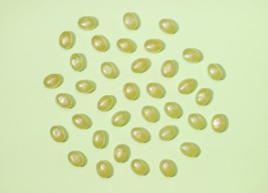 Tatlılar düz yatıyordu