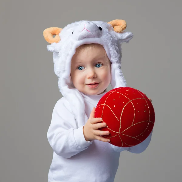 Baby in sheep hat New Year 2015 — Stock Photo, Image