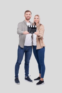 Çift el çırpma tahtası izole edildi. Çift Film Konsepti. Film